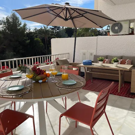 Sunlight 2 Bedrooms Apartament